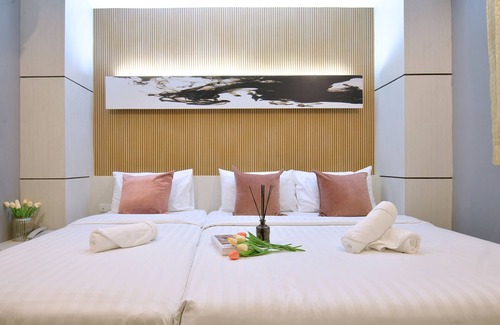 Pratunam Hotel | De Lux Bangkok Hotel