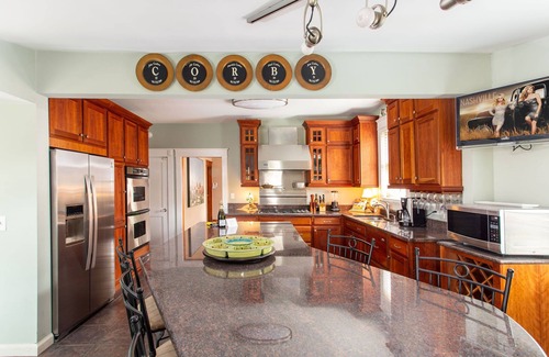 Historic Edgefield House | ‘Deacon's House’ in Nashville TV series! NEW!