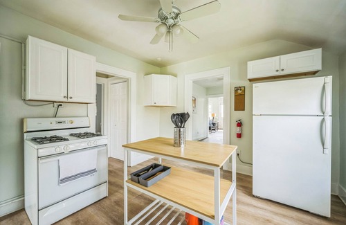 Dearborn House | Dearborn Den: Cozy Flat for Fall Travelers, Where Fall Memories Are Made