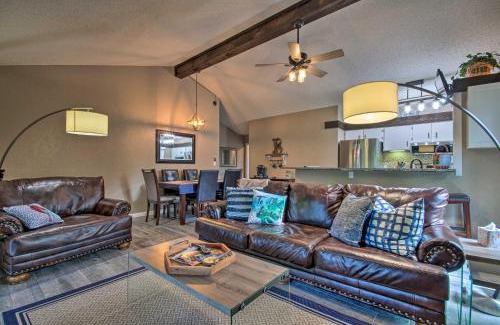 Osage Beach House | Deck and Fire Pit Margaritaville Resort Home!
