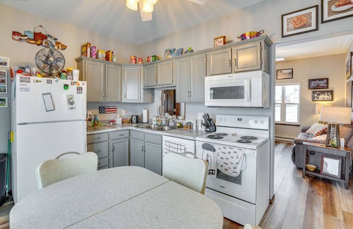 McClusky House | Deck + Fenced Yard: Quiet McClusky Retreat!