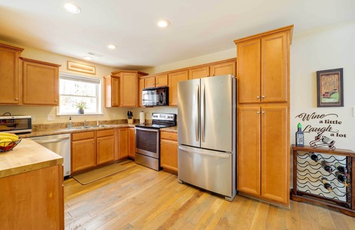 Sugar Mountain House | Deck, Grill & Fire Pit: Sugar Mountain Retreat!