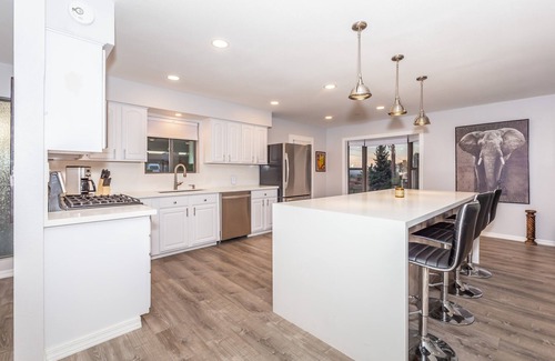 Prescott House | Decked out Get Away