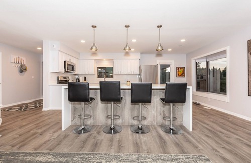 Prescott House | Decked out Get Away
