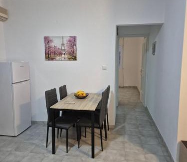 Vagia Apartment | Deco Apartments Aigina