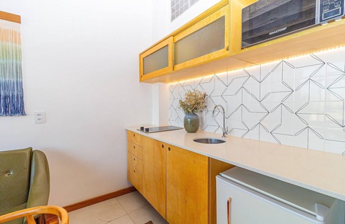 Republica House | Decorated studio overlooking SP @ Ed. Copan