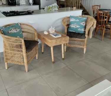 Wilderness Beach House | Deep Blue Sea holiday cottage