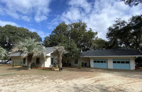 Edisto Island House | Deepwater Dock & Boat Ramp; Expansive Creek Views; 10 Minutes to Beach Access