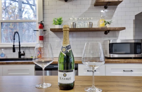 Long Pond House | Deer Creek Hideaway 3 BR, Hot Tub, Fire Pit, Game Room,