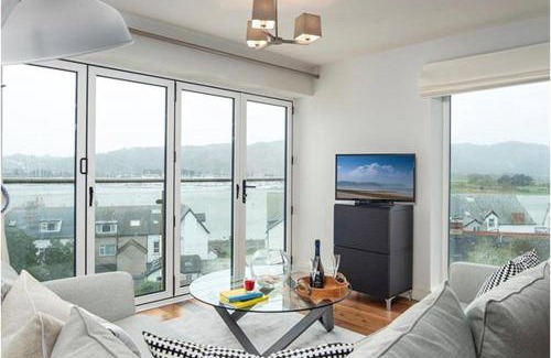 Deganwy Apartment | Deganwy Tower Apartment