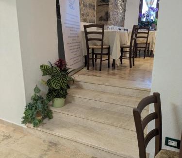 Santu Lussurgiu Bed & Breakfast | Deiana affittacamere e pizzeria