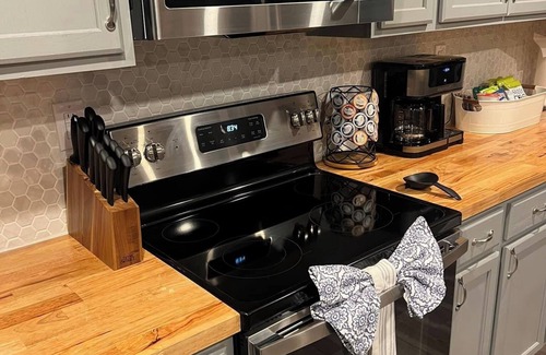 McComb Apartment | Deja Blue