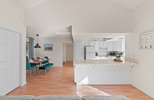 Northwest Reno House | Delightful 4BR Home Nr Downtown Reno w Fireplace