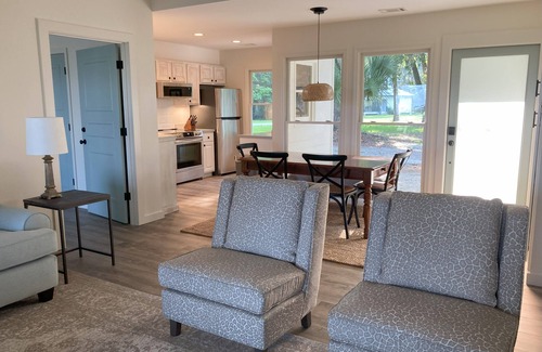 Knowles Island Plantation House | Delightful Cottage on the River