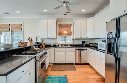 Debordieu Colony House | Delightful, Low Country home with dock on Debordieu Channel