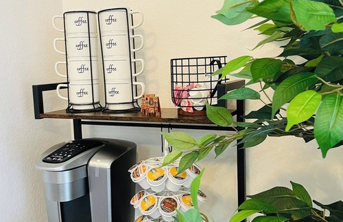 North Las Vegas House | Delightful Private, Cozy, Peaceful and newly renovated House!
