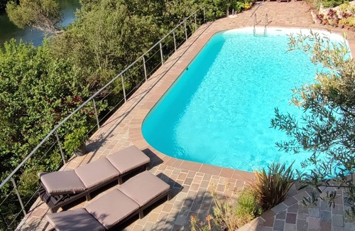 Collias Apartment | Delightful Riverside Apartment with River Views, The Upper 2