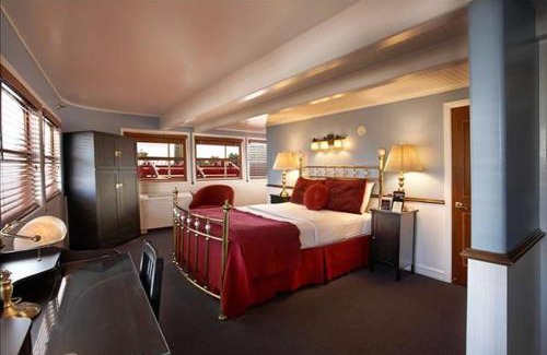 Old Sacramento Hotel | Delta King Hotel