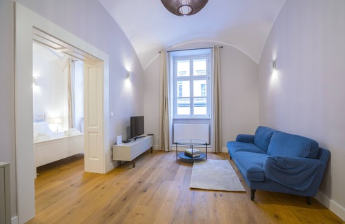 Donji Grad Apartment | Deluxe apartment in the heart of Zagreb; 65m2; 150m from main square