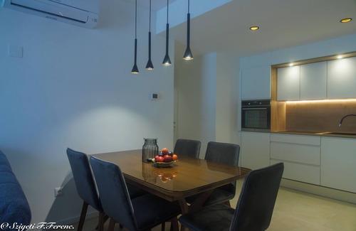 Rijeka Apartment | Deluxe Apartment Kantrida