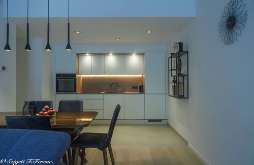 Rijeka Apartment | Deluxe Apartment Kantrida