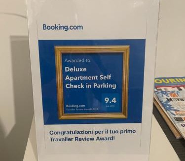 San Fruttuoso Apartment | Deluxe Apartment Self Check in Parking