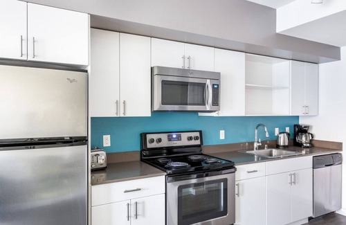 West Woodland Apartment | Deluxe Ballard 1BR w/Lounge, Shops & BBQ, near Dining, by Blueground