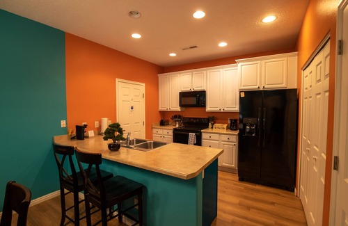 Mesquite Condo | Deluxe Condo with KING Size Bed