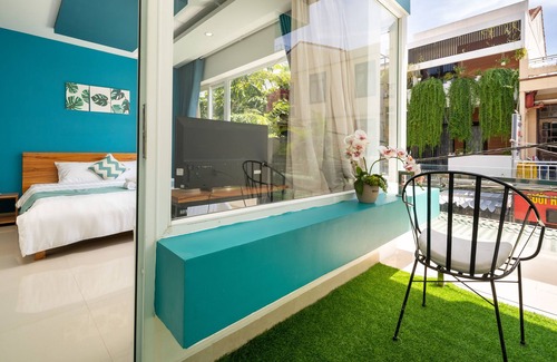 Cam Pho Villa | deluxe double room with balcony - Đào Tiên homestay