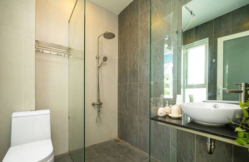 Cam Pho Villa | deluxe double room with balcony - Đào Tiên homestay
