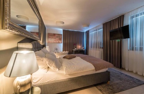 Seliste Hotel | Deluxe Double Room with bathtub - Plitvice Falls Cottage