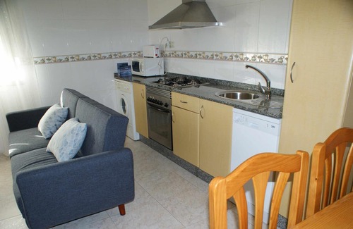 Cangas Apartment | Deluxe family room