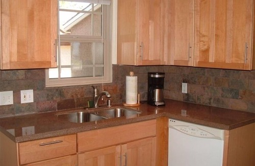 Normal Heights House | Deluxe House Large 4 BR 2 BA House Normal Heights Heart of San Diego
