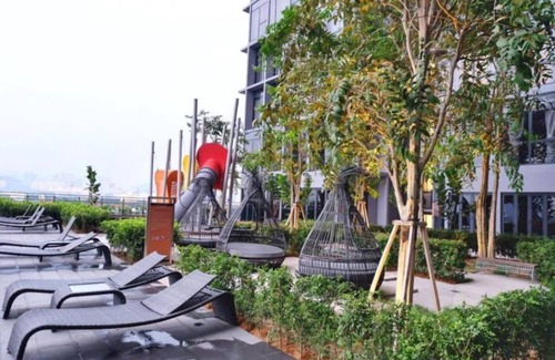 Malaysian Police Training Centre Apartment | Deluxe King Suite with Garden View 3