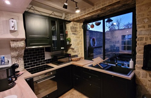 Sainte-Mere-Eglise House | Demeure Avec Spa, Espace Jeu, Babyfoot, Idéal Pour les Familles