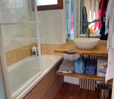 Saint-Etienne-en-Devoluy Ski Chalet | Demi-Chalet 6 à 8 pers, proche piste