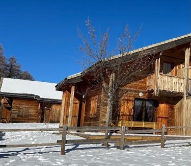 Saint-Etienne-en-Devoluy Ski Chalet | Demi-Chalet 6 à 8 pers, proche piste