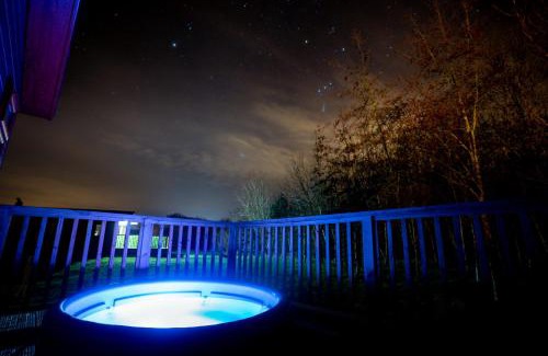 Malton House | Deneb Lodge with Hot Tub
