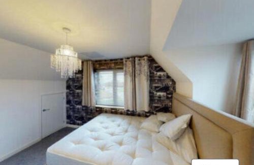 Seacroft House | Dengenzy House