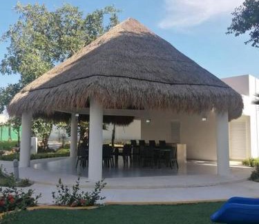 Puerto Juarez Apartment | Depa Familiar PB 6pax con Alberca Rodeado de Restaurantes Zona Segura