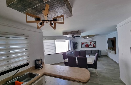 Zona Dorada Resort | Depas con Alberca a 200m de la Playa
