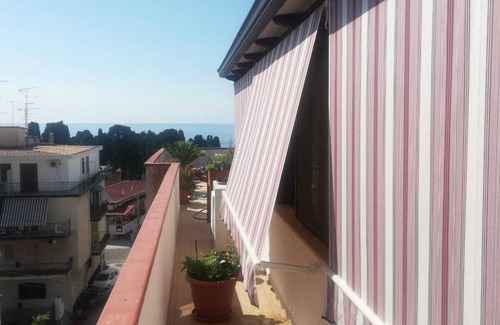 Tropea House | Dependance with sea view terrace