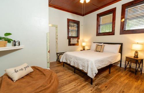 Gainesville Hotel | Depot Village