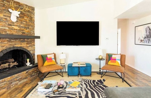 Desert Hot Springs House | Desert Happy Place…Epic Views, Super Cozy, Pool & Gameroom