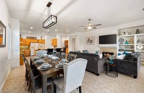 La Quinta House | Desert Hideaway Private Pool Spa Firepit 3Br