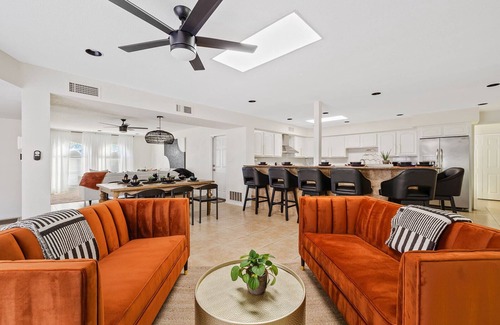 Raskin Estates House | Desert Legacy | Scottsdale's Hidden Hideaway