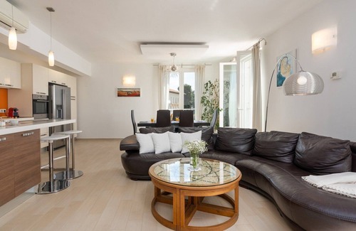 Porec Apartment | Design apartment Bellevue