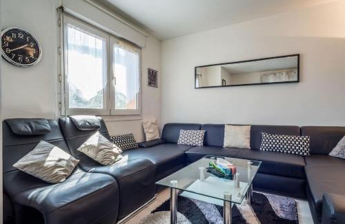 Etrembieres Apartment | DESIGN APARTMENT Near GENEVA