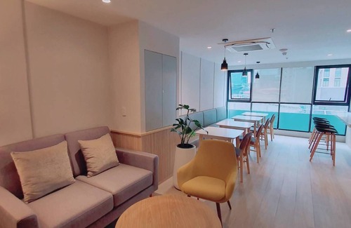Khlong Tan Apartment | Designed for work life balance with function and comfort all under one roof.