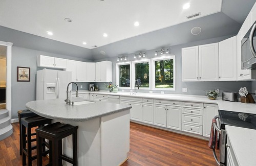 Oak Forest House | Designer Home in Secluded Location in Charlotte